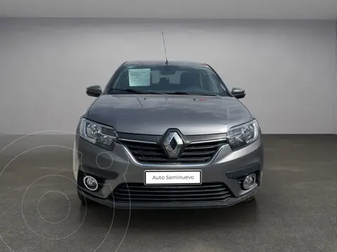 Renault Logan Intens usado (2023) color Gris precio $232,900
