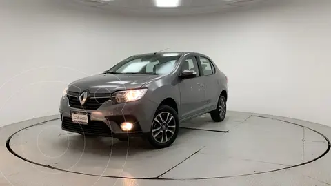 Renault Logan Intens Aut usado (2023) color Gris Cassiopee precio $257,000