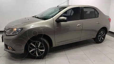 Renault Logan Intens Aut usado (2019) color Beige precio $205,000