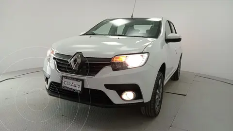 Renault Logan Intens Aut usado (2023) color Blanco precio $266,000