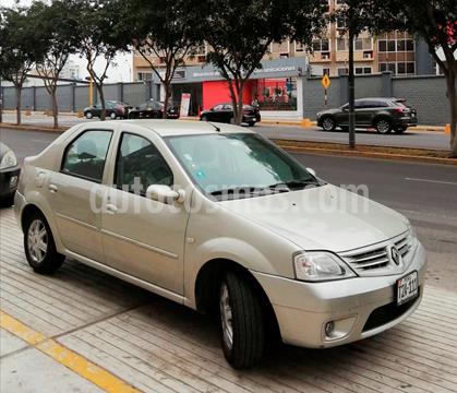foto Renault Logan 1.6L Authentique usado (2009) color Plata precio u$s7,000