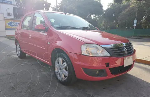 Renault Logan Dynamique 1.6L usado (2015) color Rojo Vivo precio u$s7,000