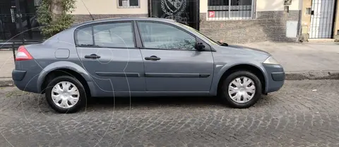 Renault Megane II 1.6 Confort usado (2010) color Gris precio $5.800.000