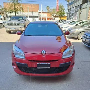 Renault Megane III Luxe usado (2011) color Rojo precio $2.491.000