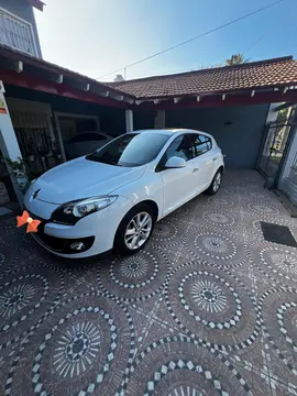 Renault Megane III Privilege usado (2014) color Blanco precio $12.500.000