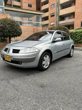 Renault Megane Odeon 2.0 Expression Mec 4P usado (2005) color Gris precio $21.800.000
