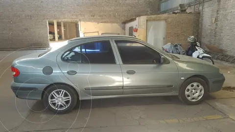 Renault Megane Tric 1.6 RN Pack usado (2007) color Gris precio $7.100.000
