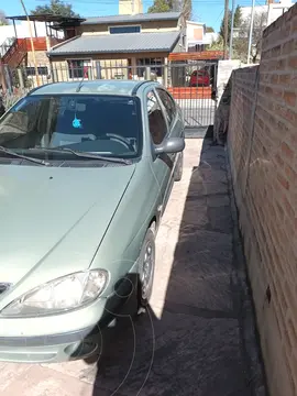 Renault Megane Tric 1.9 RN TD usado (2005) color Verde precio $4.800.000