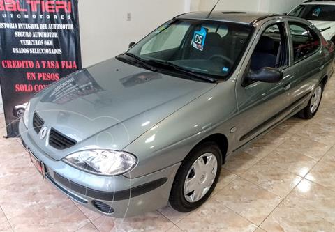 foto Renault Mégane Hatchback Bic 1.6 Authentique usado (2005) color Gris precio $610.000
