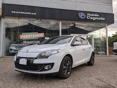 Renault Megane Tric 2.0 Privilege usado (2014) color Blanco precio $13.800.000