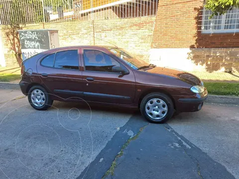 Renault Megane Tric 1.6 RN usado (2002) color Marron precio u$s7.000