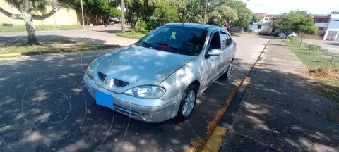 Renault Megane 1.6L Unique Mec 4P usado (2001) color Gris precio $14.000.000