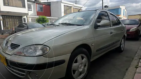 Renault Megane 1.6L Unique Mec 4P usado (2004) color Verde precio $16.200.000