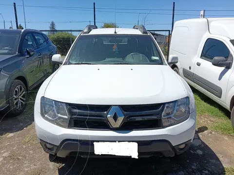 Renault Oroch  1.6L Zen Kit Outsider usado (2019) color Blanco Glaciar precio $7.500.000