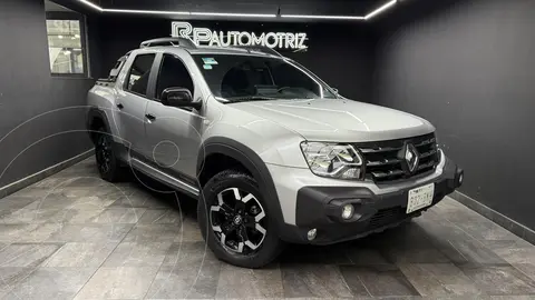Renault Oroch Outsider Aut usado (2023) color Gris Estrella precio $398,000