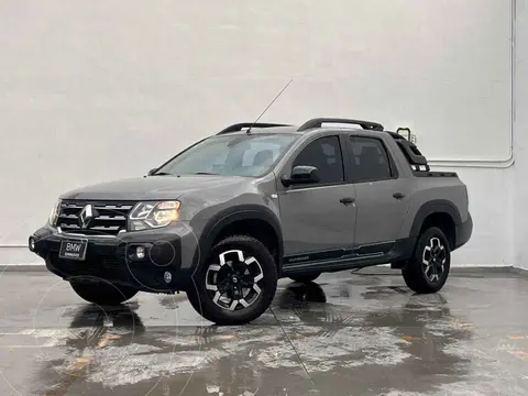 Renault Oroch Outsider usado (2024) color Gris financiado en mensualidades(enganche $85,580 mensualidades desde $8,442)