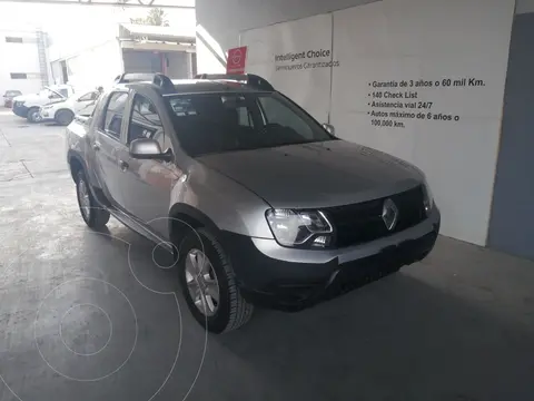 Renault Oroch Zen usado (2018) color Gris precio $230,000