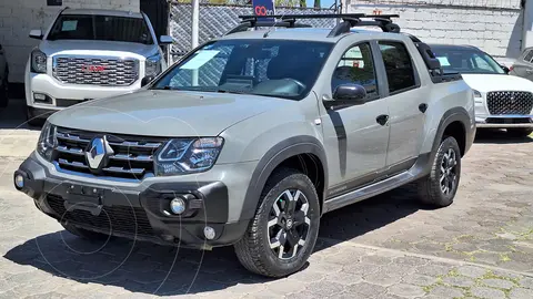 Renault Oroch Outsider Aut usado (2023) color Gris financiado en mensualidades(enganche $103,550 mensualidades desde $7,918)