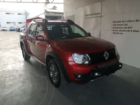 Renault Oroch Outsider usado (2020) color Rojo financiado en mensualidades(enganche $98,250 mensualidades desde $4,689)