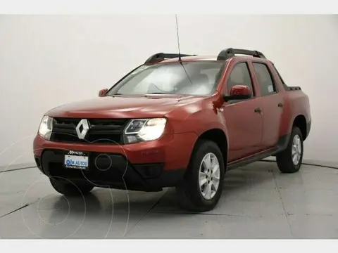 foto Renault Oroch Zen usado (2020) color Rojo precio $301,000