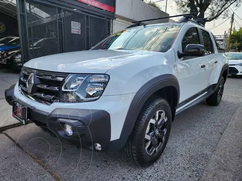 Renault Oroch Outsider Aut usado (2023) color Blanco financiado en mensualidades(enganche $136,493 mensualidades desde $8,486)