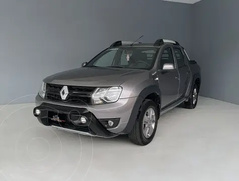 Renault Oroch Outsider usado (2020) color Gris precio $259,000