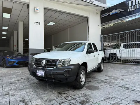 Renault Oroch Life usado (2023) color Blanco financiado en mensualidades(enganche $60,000 mensualidades desde $9,084)