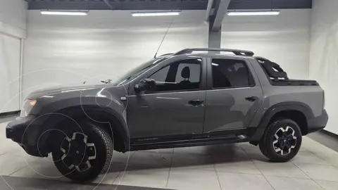 Renault Oroch Outsider Aut usado (2024) color Gris financiado en mensualidades(enganche $85,800 mensualidades desde $8,464)