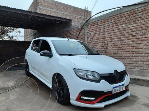 foto Renault Sandero RS 2.0 usado (2018) color Blanco Glaciar precio $1.700.000