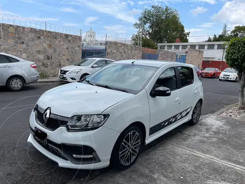 Renault Sandero R.S. R.S. 2.0L usado (2017) color Blanco precio $210,000