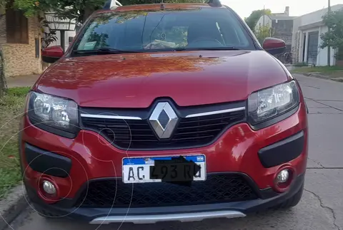 Renault Sandero Stepway 1.6 Expression usado (2018) color Rojo Fuego precio $16.000.000