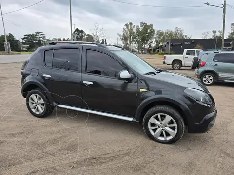 Renault Sandero Stepway 1.6 Privilege usado (2013) color Negro precio $7.500.000