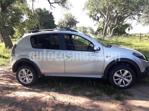 foto Renault Sandero Stepway 1.6 Privilege usado (2013) color Plata precio $930.000