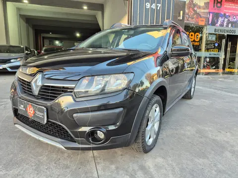 Renault Sandero Stepway 1.6 Dynamique usado (2016) color Negro Nacre financiado en cuotas(anticipo $8.000.000 cuotas desde $600.000)