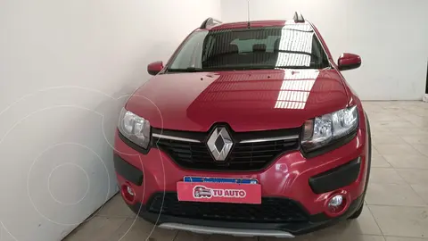 Renault Sandero Stepway 1.6 Dynamique usado (2016) color Rojo precio $10.900.000