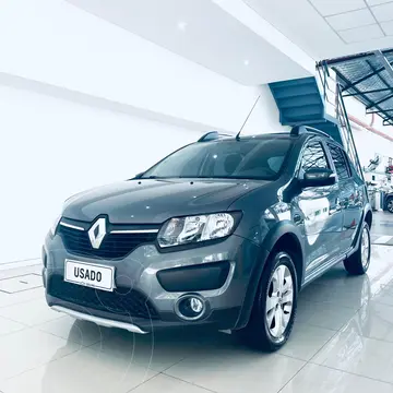 Renault Sandero Stepway 1.6 Privilege usado (2016) color Gris precio $17.000.000