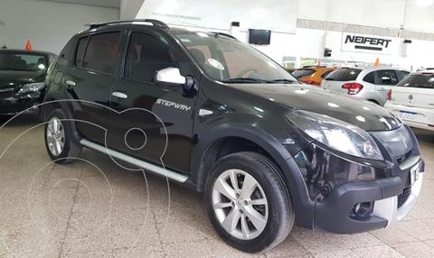 foto Renault Sandero Stepway 1.6L Privilege usado (2013) color Negro precio $1.150.000