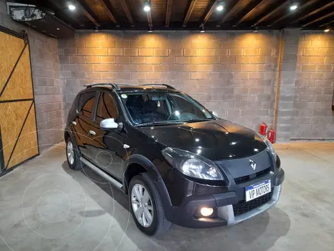 Renault Sandero Stepway 1.6 Luxe usado (2011) color Negro precio $11.000.000