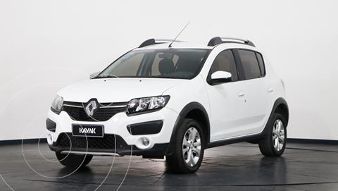foto Renault Sandero Stepway 1.6 Dynamique usado (2017) color Blanco Glaciar precio $1.730.000