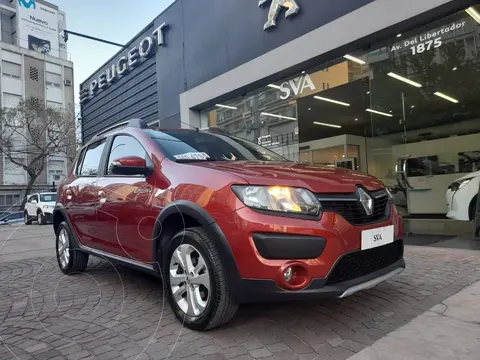 Renault Sandero Stepway 1.6 Privilege usado (2019) color Rojo Fuego precio $3.600.000