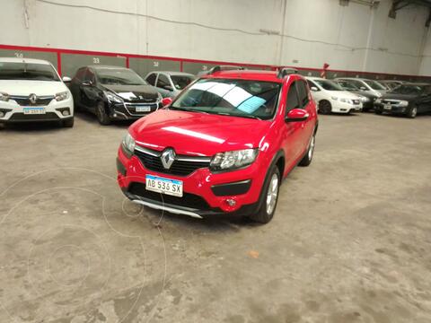 Renault Sandero Stepway 1.6 Privilege usado (2017) color Rojo Fuego precio $2.800.000