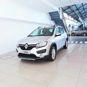 Renault Sandero Stepway 1.6 Privilege usado (2017) color Plata precio $14.000.000