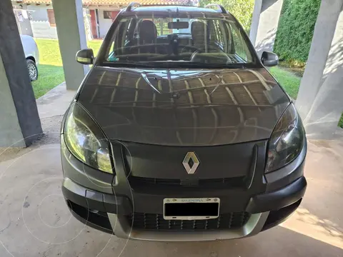 Renault Sandero Stepway 1.6 Privilege NAV usado (2013) color Gris Acier precio $12.000.000