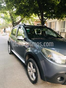foto Renault Sandero Stepway 1.6 Confort usado (2011) color Gris Acier precio $600.000
