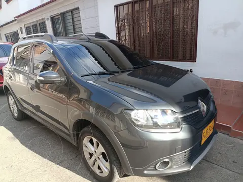 Renault Sandero Stepway Zen usado (2019) color Gris precio $55.000.000