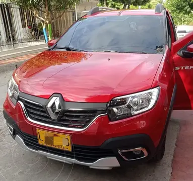 Renault Sandero Stepway Zen usado (2023) color Rojo Fuego precio $65.000.000