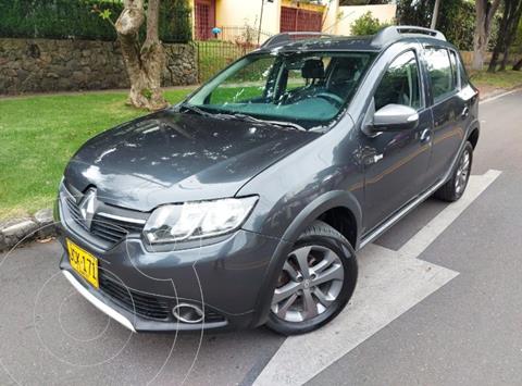 foto Renault Sandero Stepway Dynamique usado (2018) color Gris precio $43.900.000