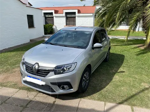 Renault Sandero 1.6 Intens usado (2023) color Gris precio $23.000.000