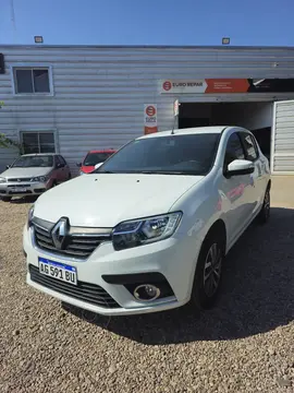Renault Sandero 1.6 Intens usado (2024) color Blanco financiado en cuotas(anticipo $2.999.999)
