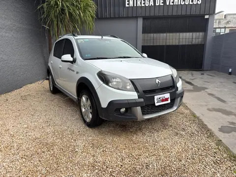Renault Sandero SANDERO STEPWAY 1.6 PRIVILEGE usado (2013) color Blanco precio $12.800.000